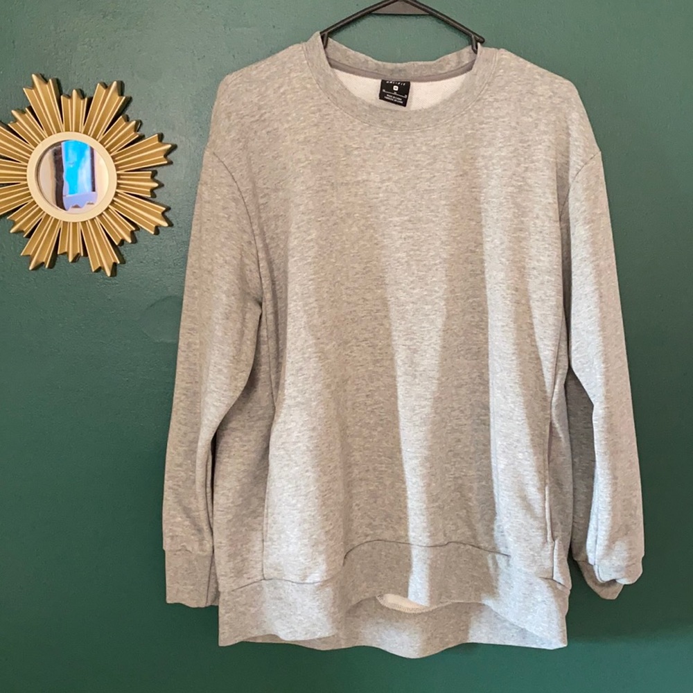 Nike Dri-Fit crewneck sweatshirt